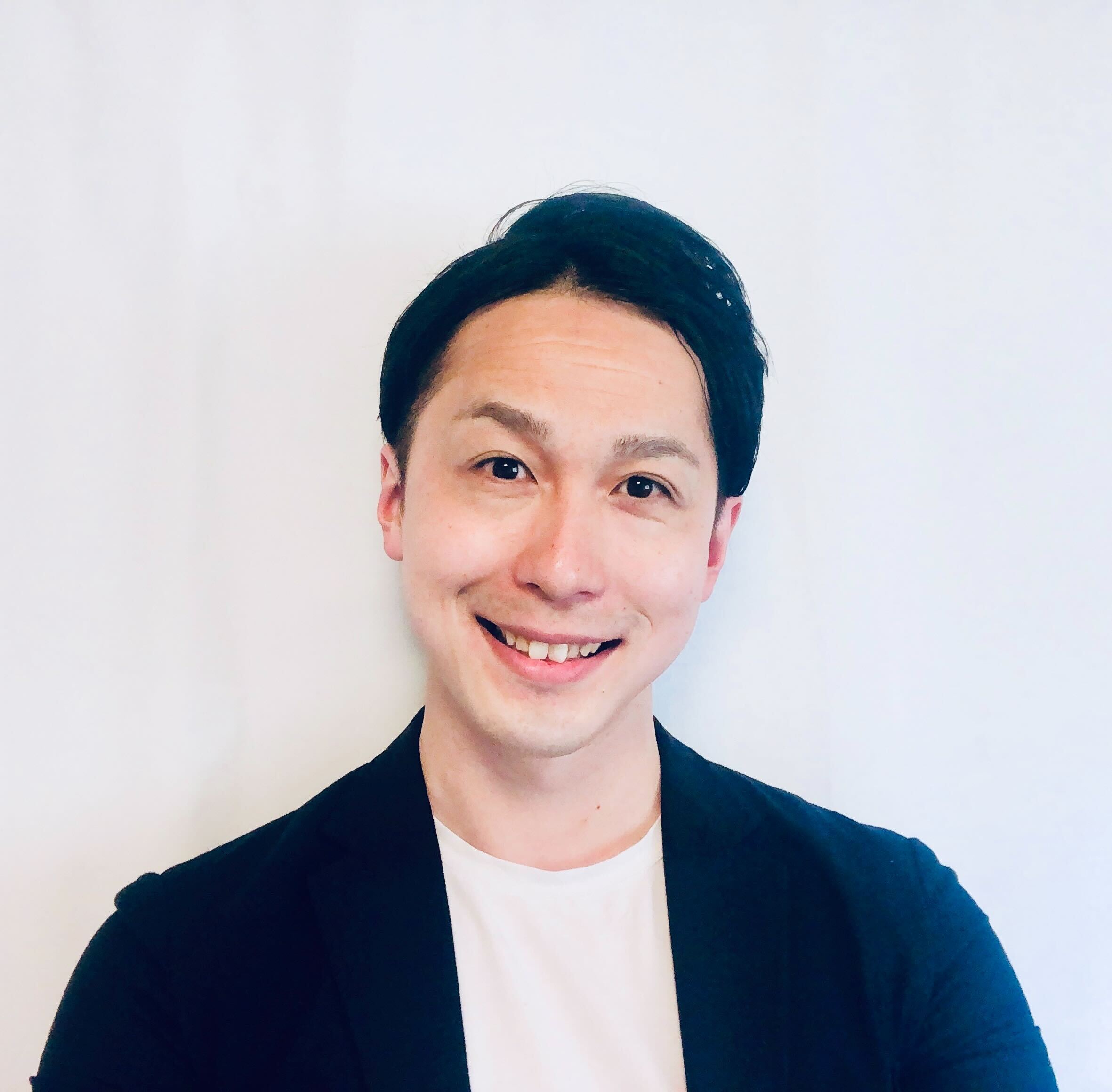 profile_フロンティア株式会社_岩田 貴幸(いわた たかゆき)_1